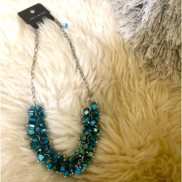 The Limited Statement Necklace - Picture 3 of 5